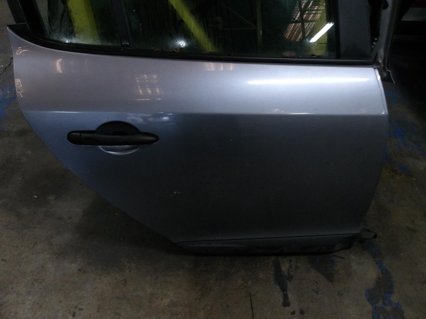 Portiera posteriore destra RENAULT MEGANE 3 PHASE 1 Diésel - 1