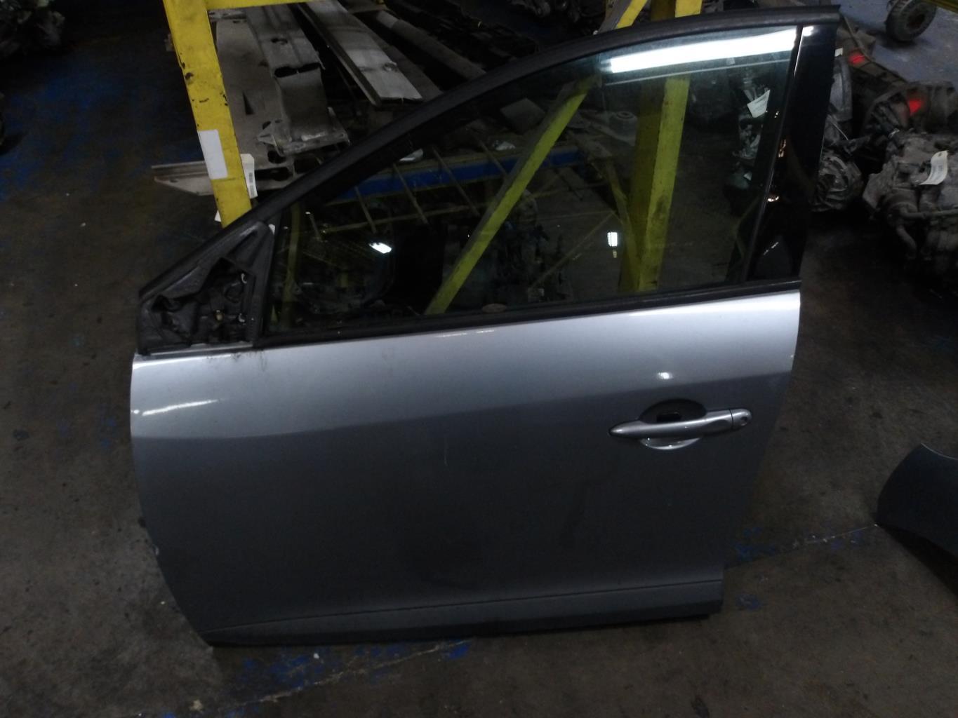 Portiera anteriore sinistra RENAULT MEGANE 3 PHASE 1 Diésel - 1