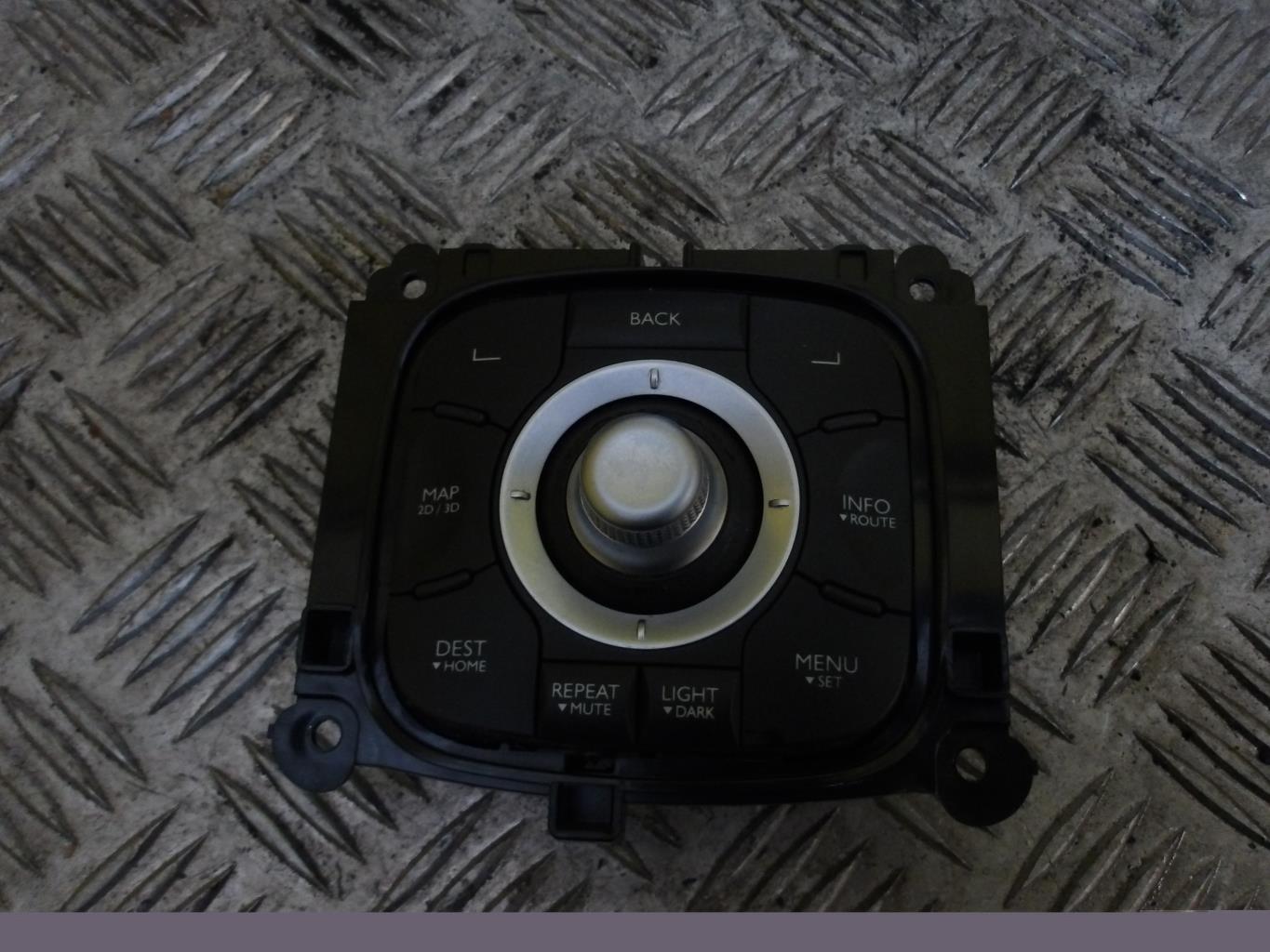 Commande GPS RENAULT LAGUNA 3 PHASE 2 BREAK Diesel - 1