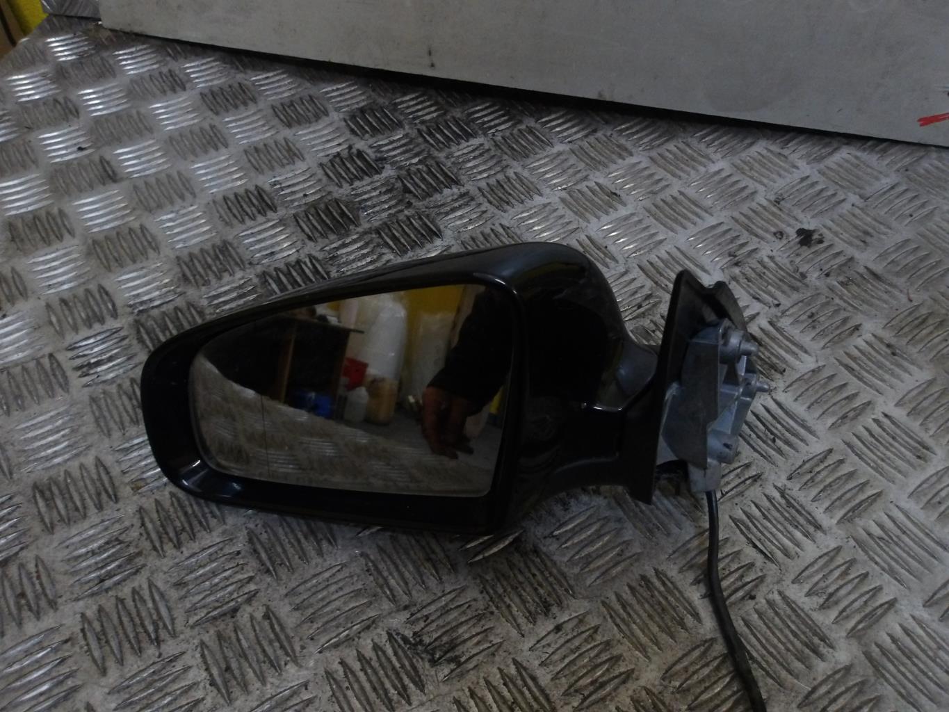 Retrovisor izquierdo AUDI A4 2 PHASE 2 Diésel - 1