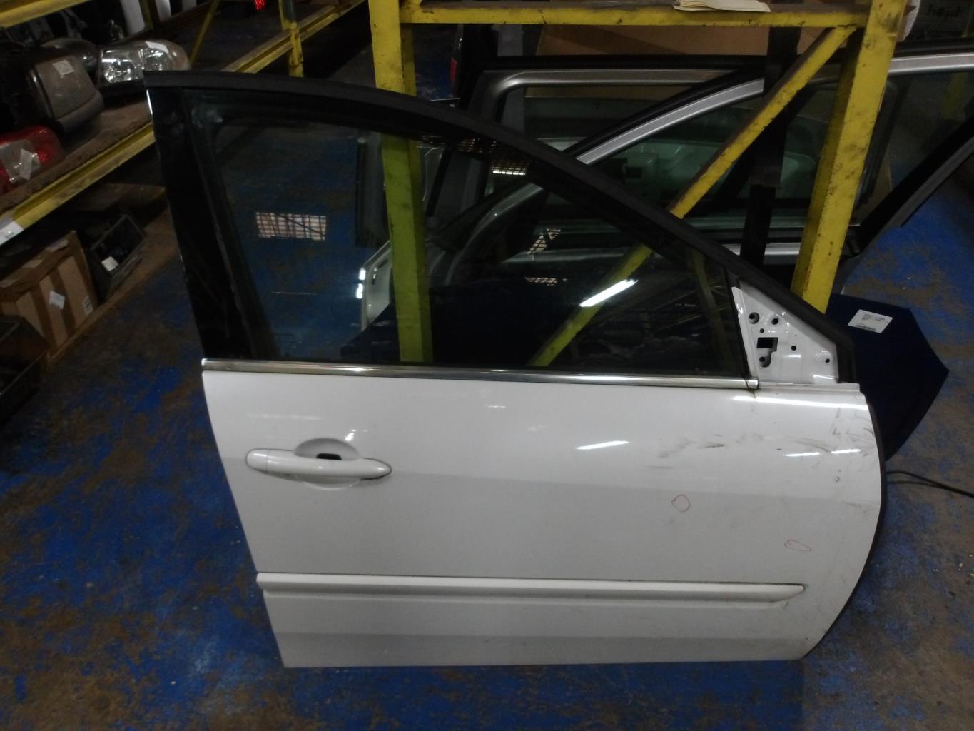 Portiera anteriore destra RENAULT LAGUNA 3 PHASE 2 Diésel - 1