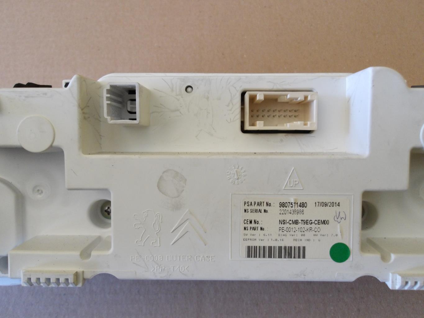 Compteur PEUGEOT 308 2 PHASE 1 Diesel - 1