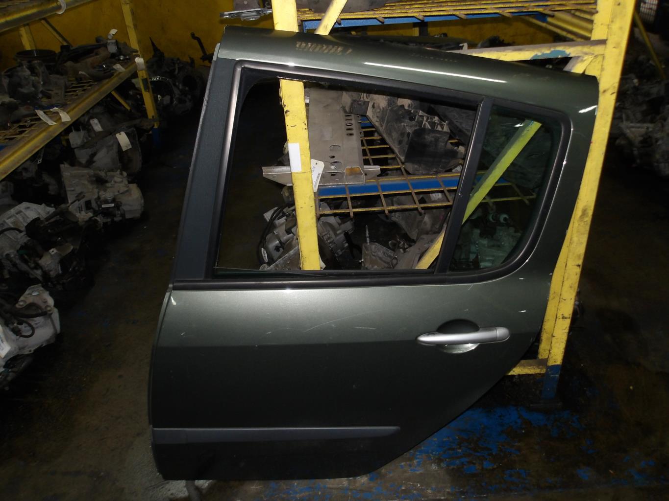 Puerta trasera izquierda RENAULT MODUS PHASE 1 Diésel - 1