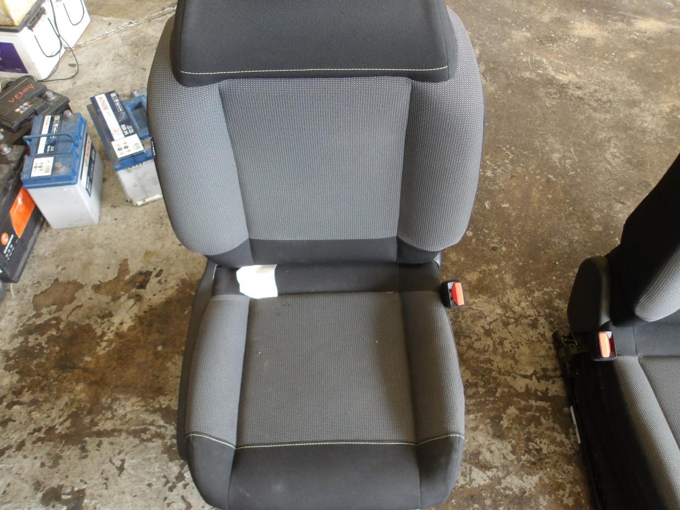 Siege avant droit CITROEN C3 3 PHASE 1 Diesel - 1
