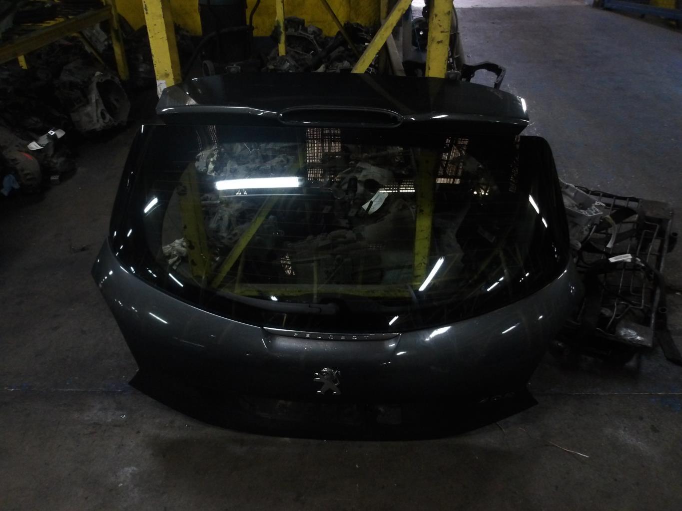 Portabagagli/Portellone posteriore PEUGEOT 208 1 PHASE 1 Diésel - 1