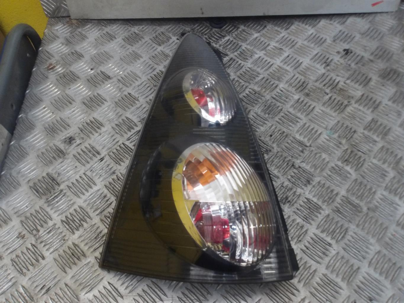 Fanale posteriore principale sinistro (luci) CITROEN C1 1 PHASE 1 Diésel - 1