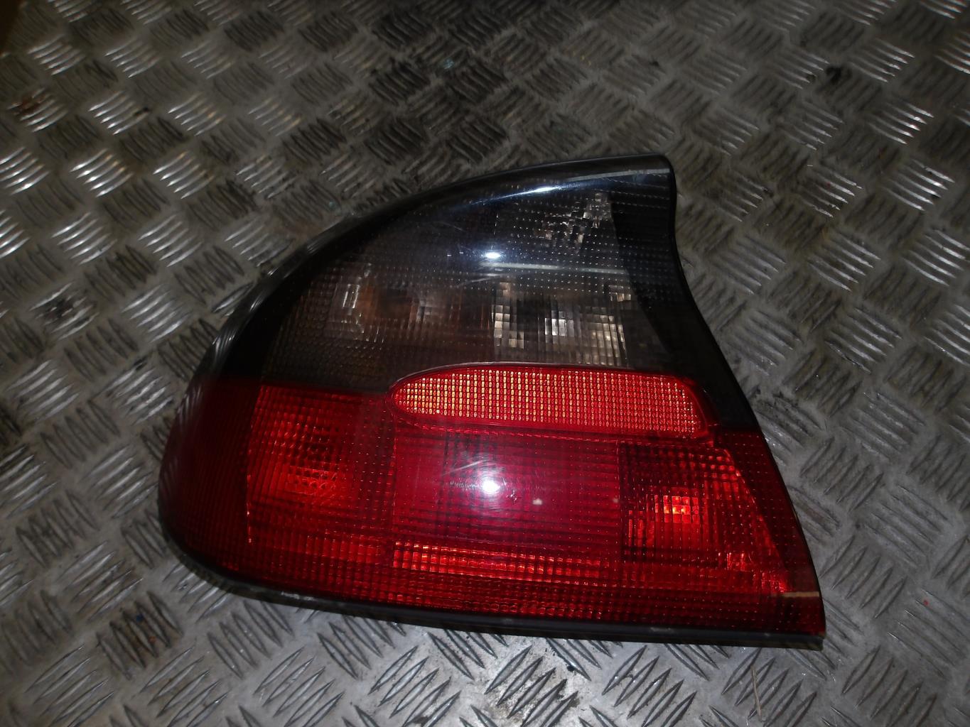 Fanale posteriore principale sinistro (luci) OPEL TIGRA 1 COUPE Gasolina - 1