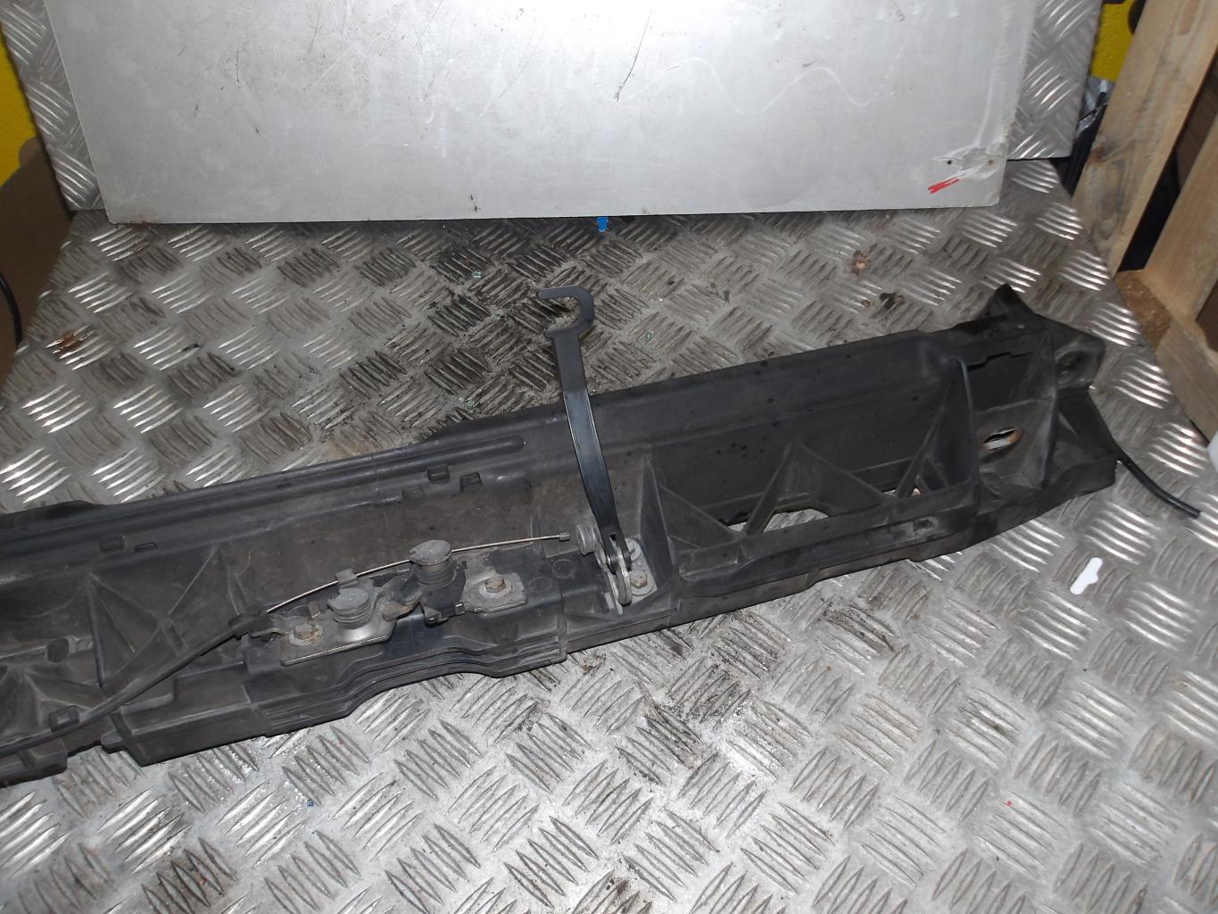 Traversa superiore PEUGEOT 308 2 SW PHASE 1 BREAK Gasolina - 1