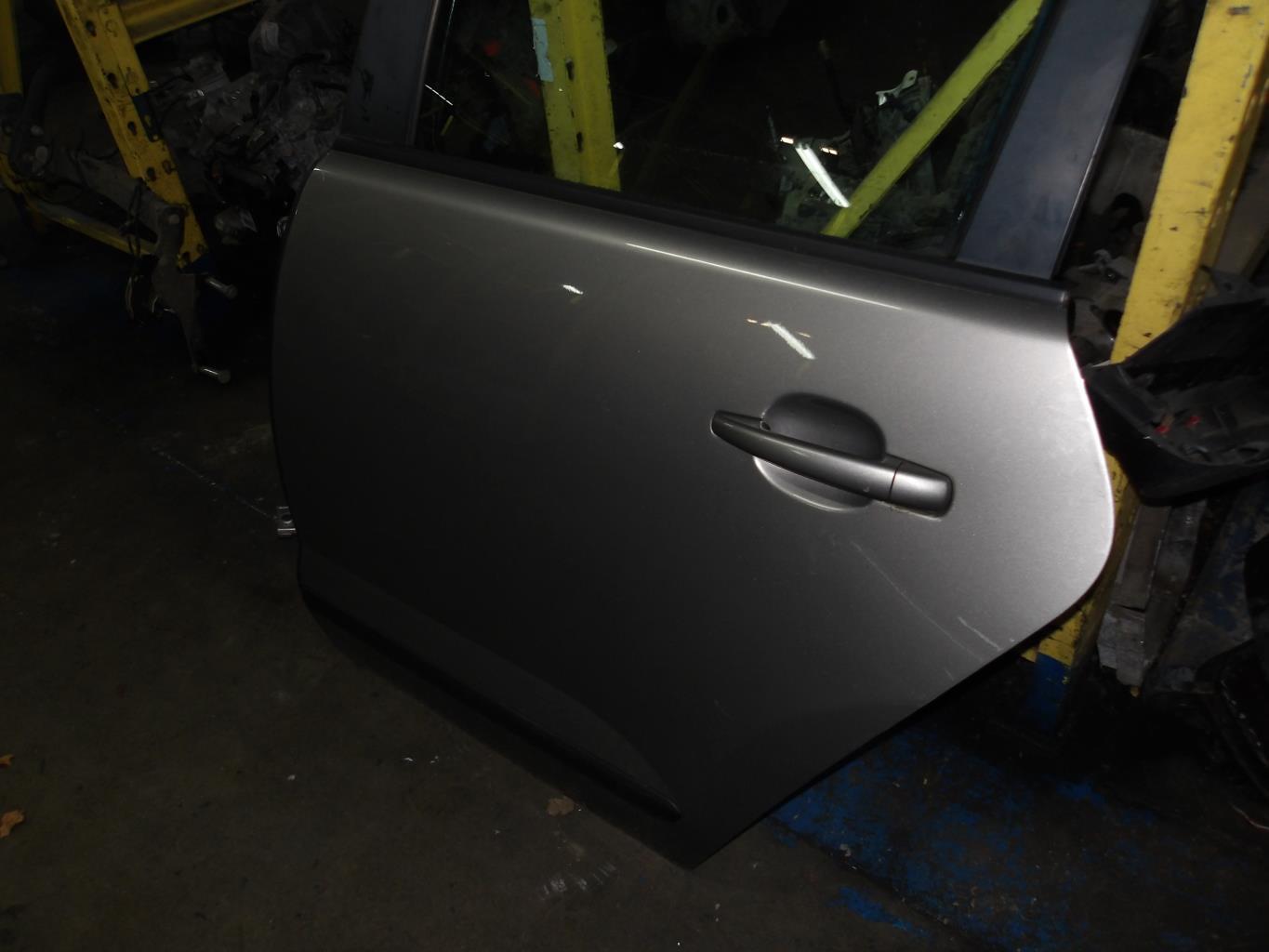 Portiera posteriore sinistra PEUGEOT 3008 1 PHASE 1 Diésel - 1