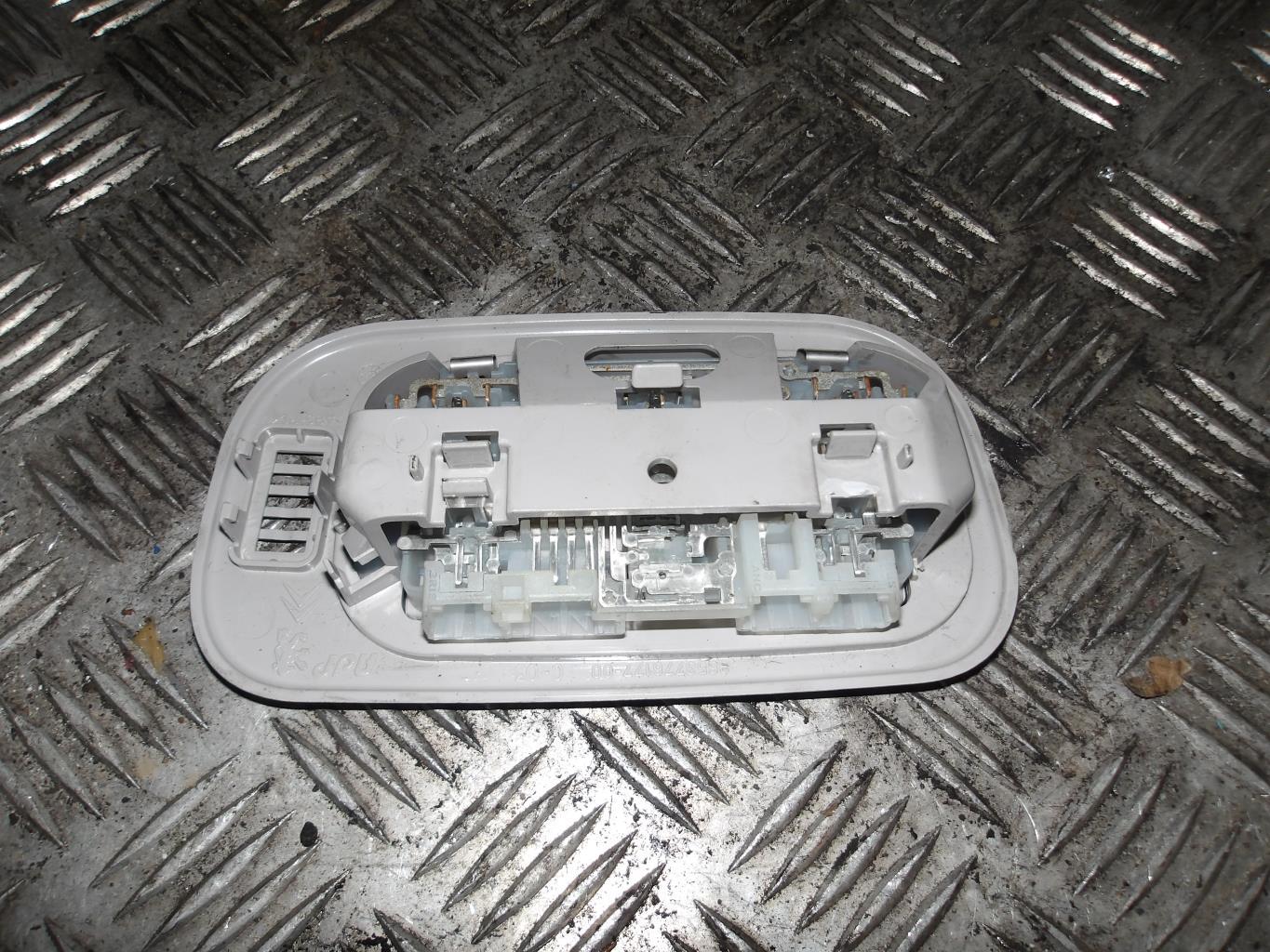 Eclairage de plafonnier PEUGEOT 207 PHASE 2 BREAK Diesel - 1