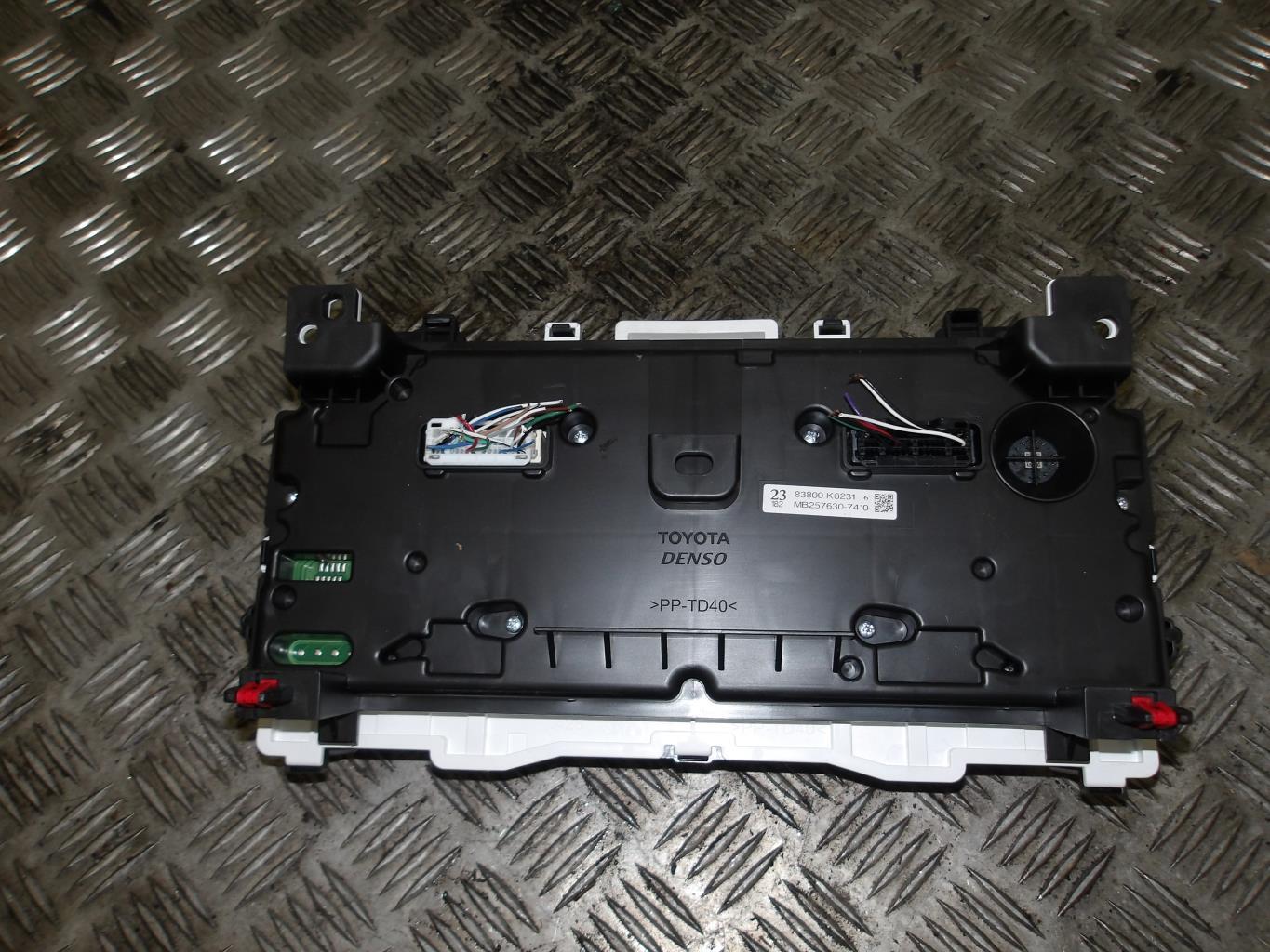 Tachimetro TOYOTA YARIS 4 Gasolina/Híbrido - 1