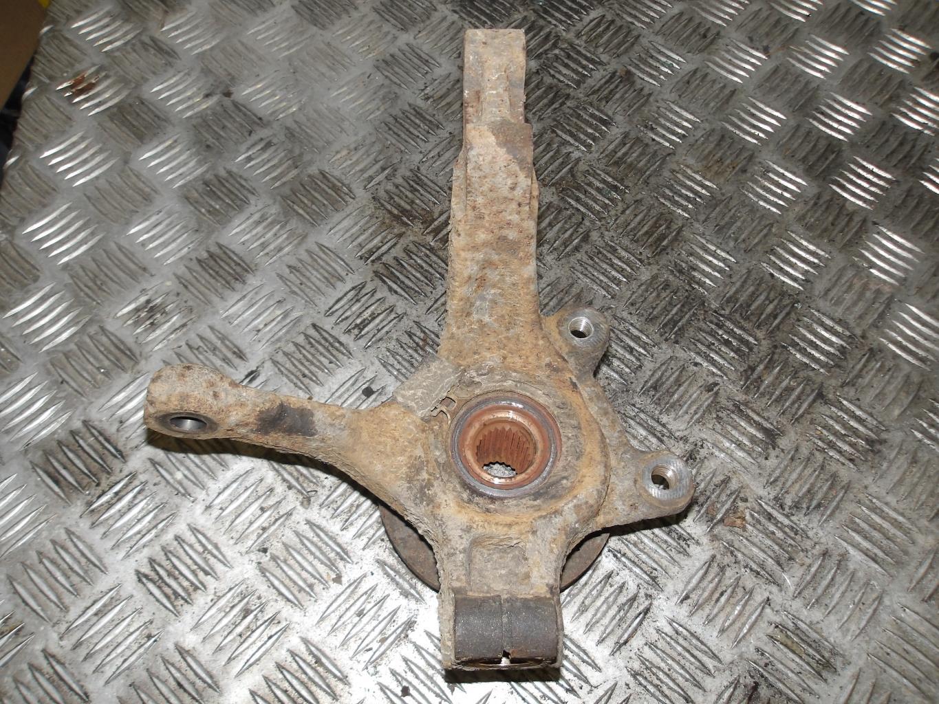 Moyeu avant gauche DACIA SANDERO 1 Diesel - 1