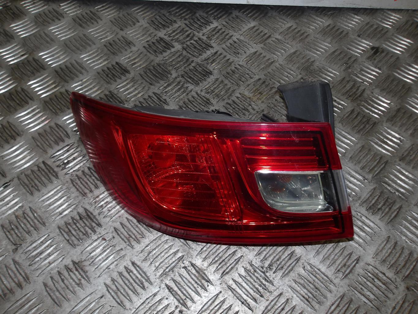 Fanale posteriore principale sinistro (luci) RENAULT CLIO 4 PHASE 1 Diésel - 1