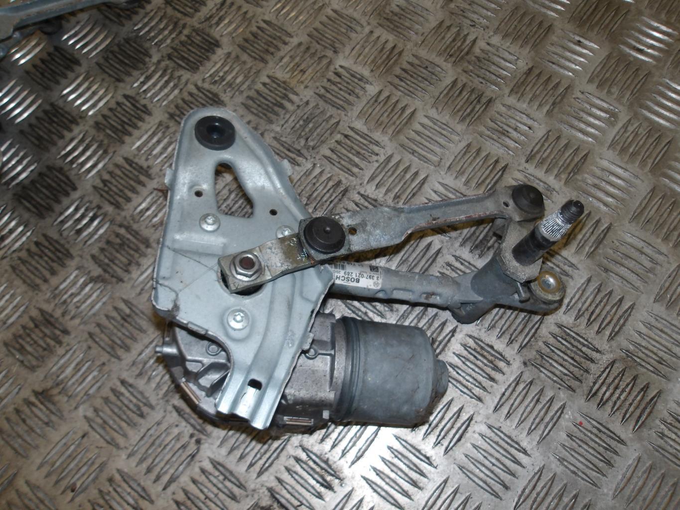 Motore tergicristallo anteriore destro PEUGEOT 3008 1 PHASE 1 Diésel - 1