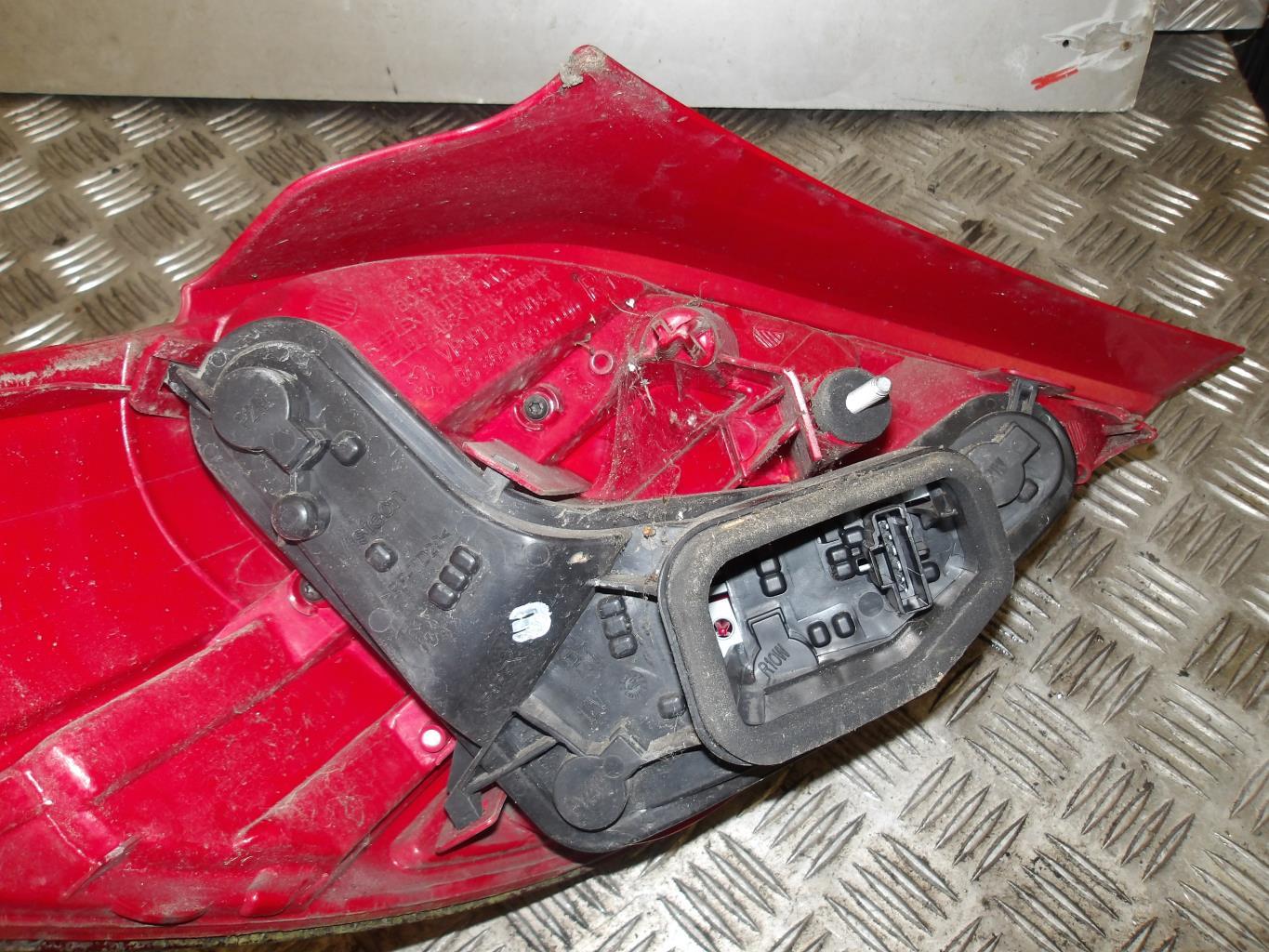 Fanale posteriore principale destro (luci) PEUGEOT 207 PHASE 2 Gasolina - 1