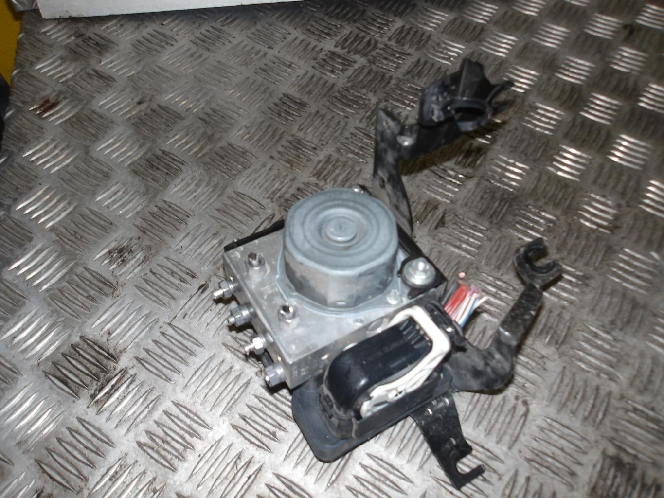 Blocco ABS (antibloccaggio freni) RENAULT CAPTUR 1 PHASE 2 Gasolina - 1