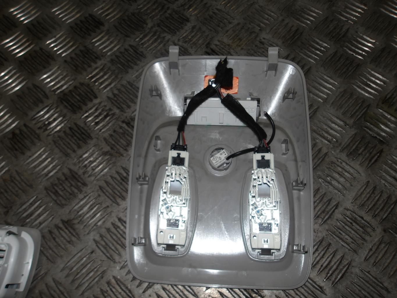 Luce di cortesia RENAULT CAPTUR 1 PHASE 2 Gasolina - 1