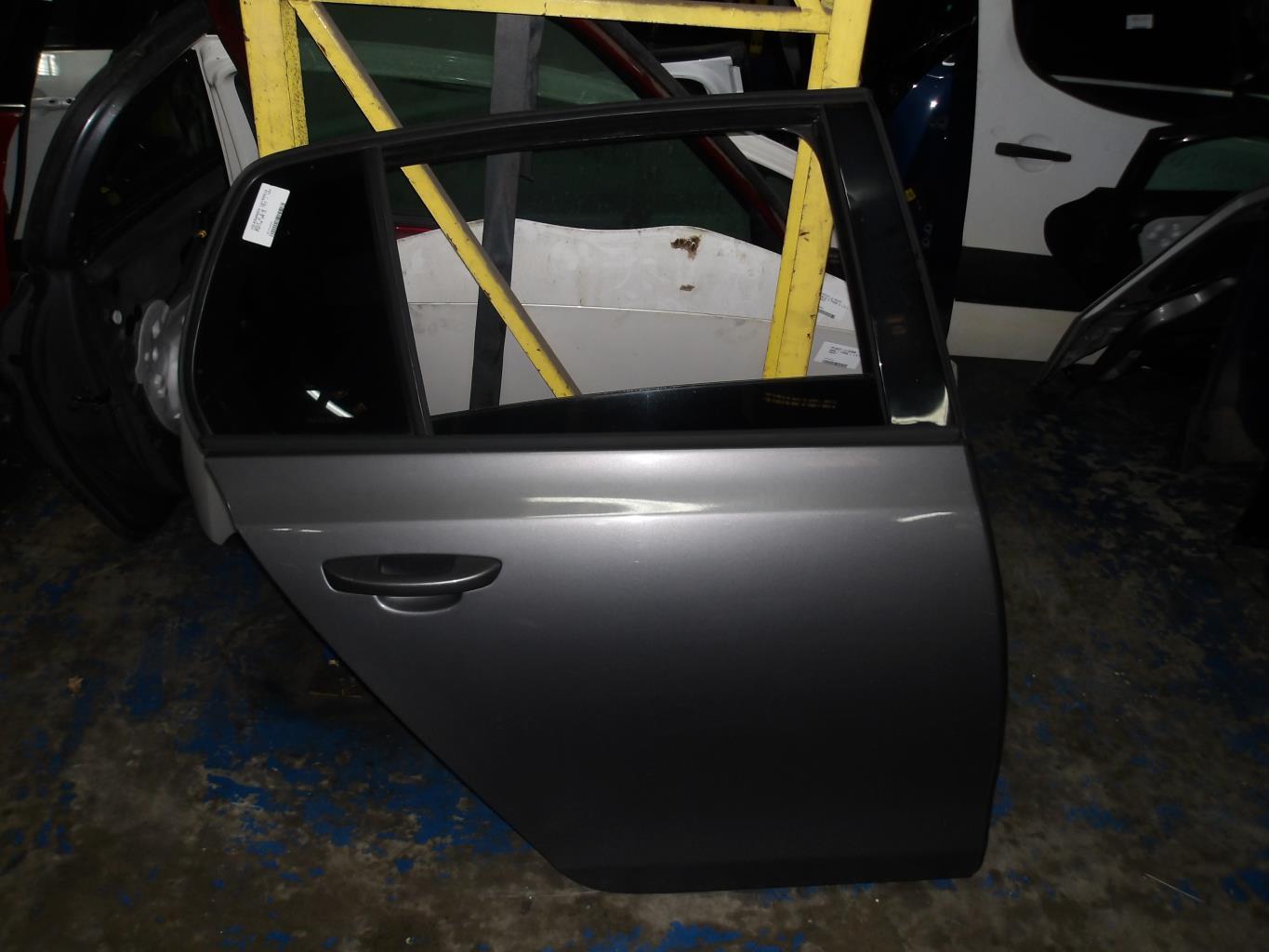 Portiera posteriore destra VOLKSWAGEN GOLF 6 Diésel - 1