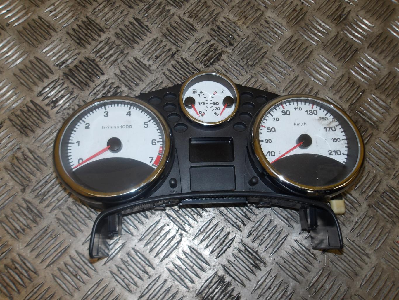 Compteur PEUGEOT 207 PHASE 2 Essence - 1