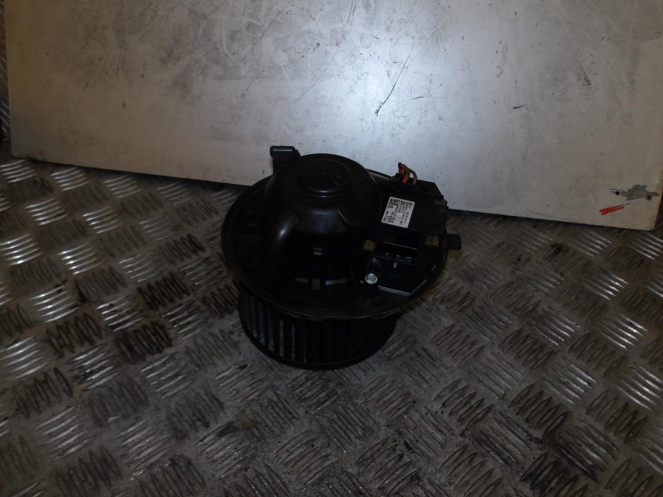 Bloc chauffage VOLKSWAGEN SCIROCCO 3 PHASE 1 COUPE Essence - 1