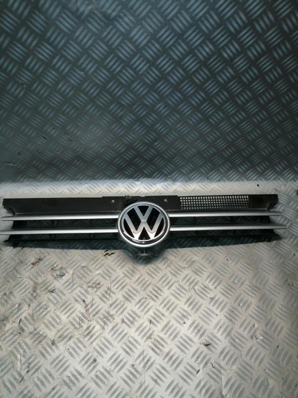 Calandre VOLKSWAGEN GOLF 4 Essence - 1
