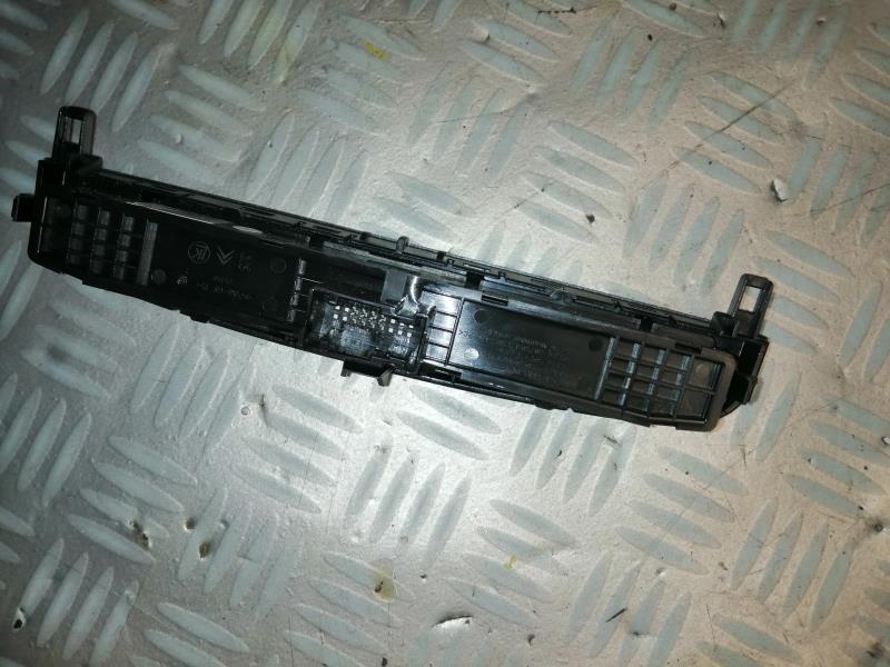 Bouton de warning PEUGEOT 308 1 PHASE 1 Diesel - 1