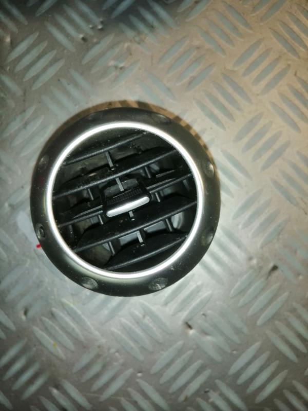 Bocchetta aerazione cruscotto anteriore sinistra AUDI TT 1 COUPE Gasolina - 1