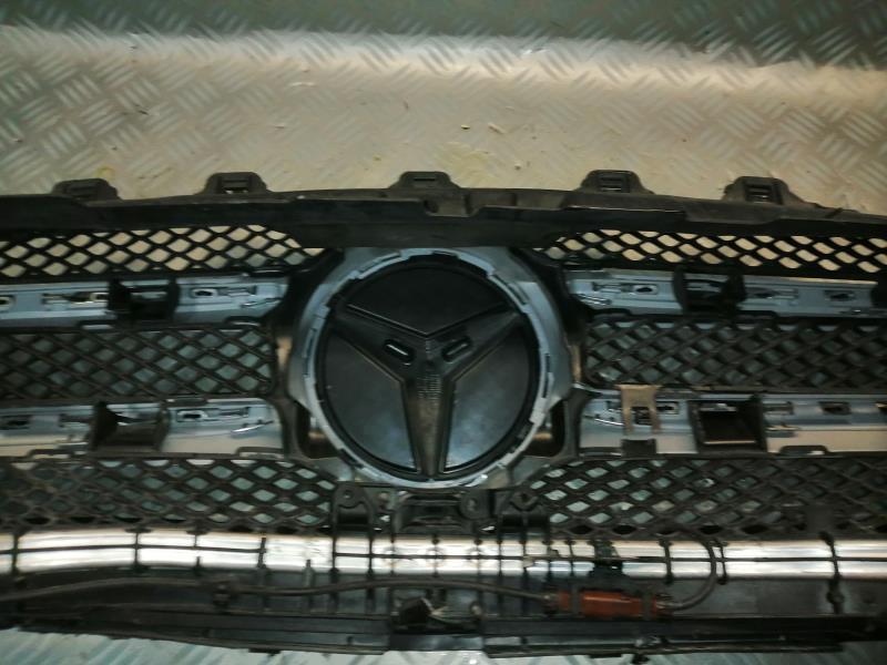 Calandre MERCEDES CLASSE E 213 Diesel - 1