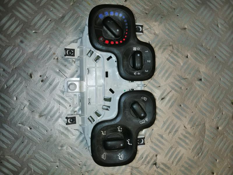 Commande chauffage FIAT PANDA 3 Essence - 1