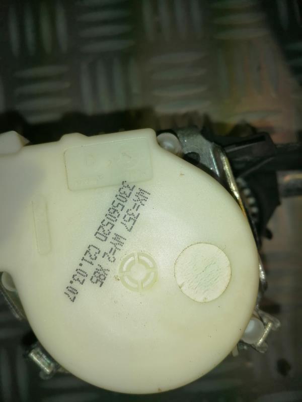 Cintura di sicurezza anteriore destra RENAULT CLIO 3 PHASE 1 Gasolina - 1