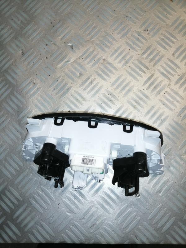 Commande chauffage DACIA SANDERO 2 PHASE 2 Diesel - 1
