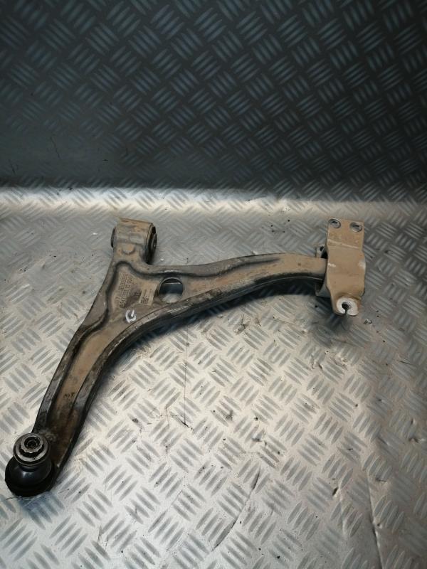 Triangolo anteriore sinistro MERCEDES CLASSE B 247 PHASE 1 Diésel - 1