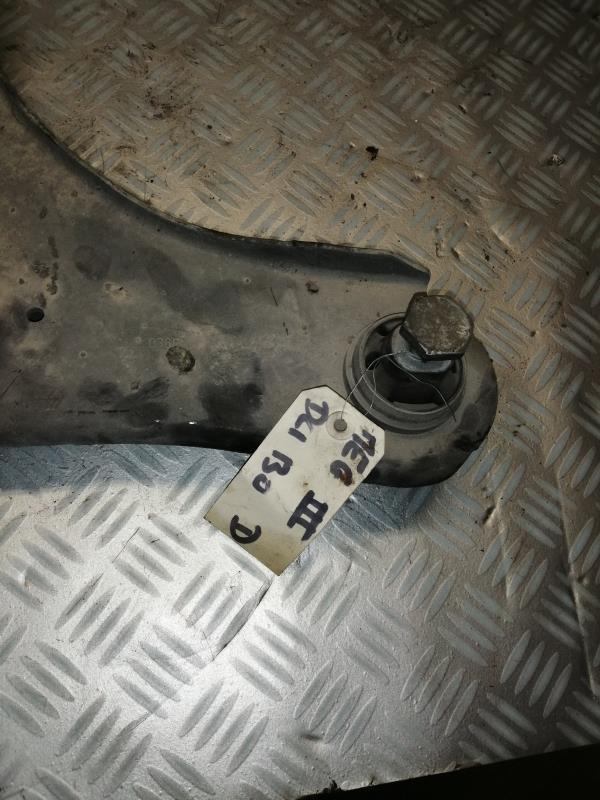 Triangle avant droit RENAULT MEGANE 3 PHASE 1 Diesel - 1