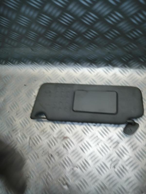 Pare soleil gauche RENAULT CLIO 2 PHASE 2 Diesel - 1