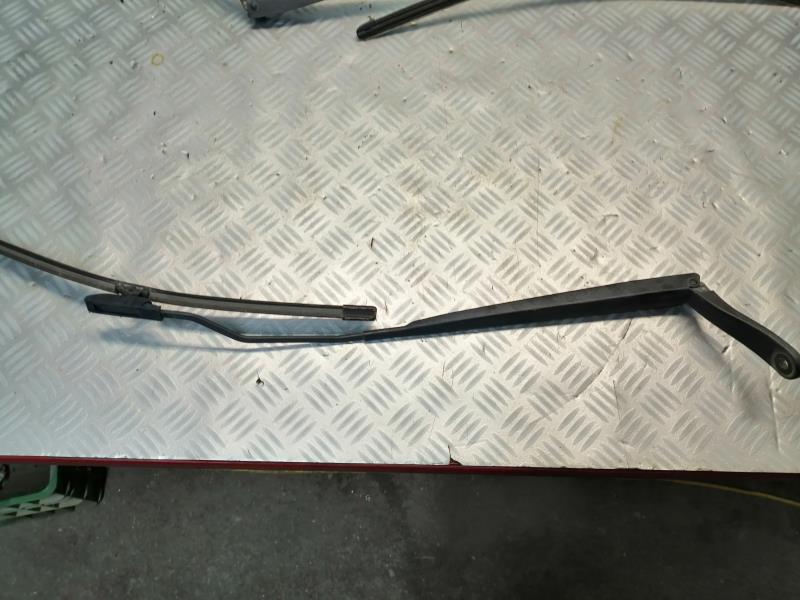 Braccio tergicristallo anteriore sinistro CITROEN DS3 PHASE 1 Diésel - 1