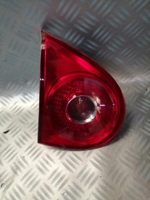 Feu arriere secondaire gauche (feux) VOLKSWAGEN GOLF 5 Essence - 1