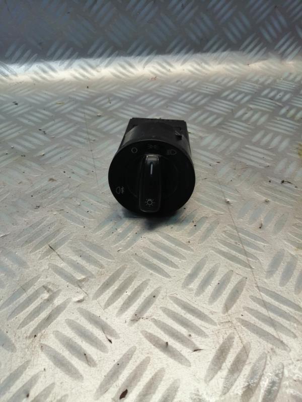 Commande de phare VOLKSWAGEN POLO 5 PHASE 1 Essence - 1