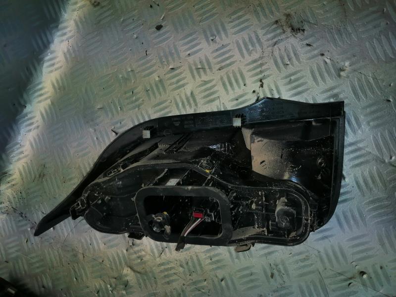 Fanale posteriore principale destro (luci) VOLKSWAGEN UP PHASE 1 Gasolina - 1