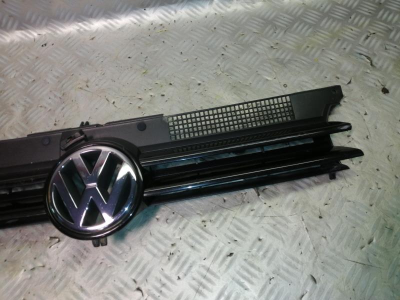 Calandre VOLKSWAGEN GOLF 4 Diesel - 1