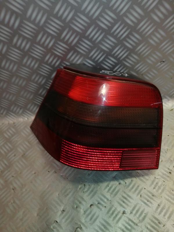 Fanale posteriore principale sinistro (luci) VOLKSWAGEN GOLF 4 Diésel - 1