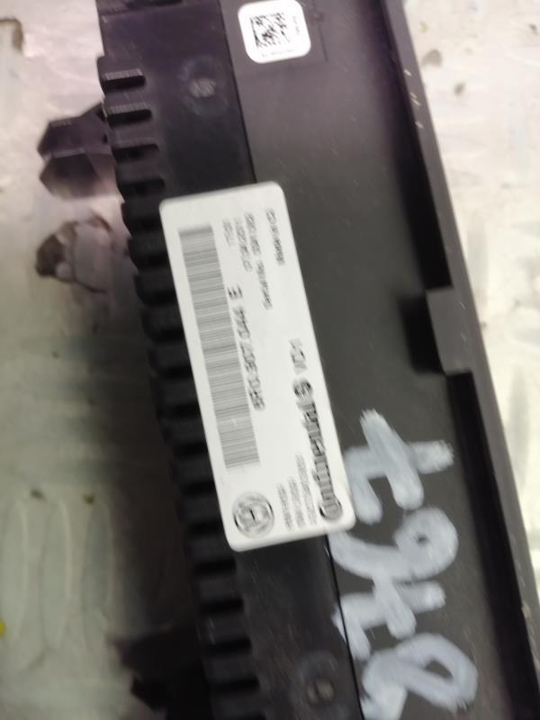 Commande chauffage VOLKSWAGEN POLO 5 PHASE 1 Diesel - 1