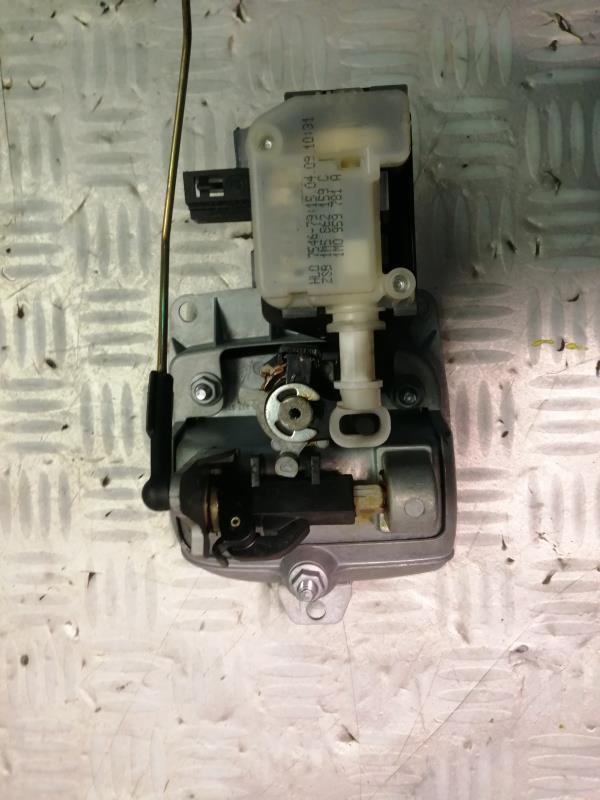Attuatore serratura portellone posteriore SEAT IBIZA 3 PHASE 2 Diésel - 1