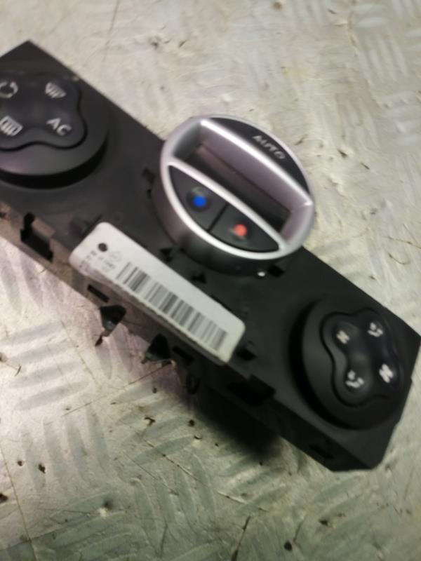Commande chauffage RENAULT CLIO 3 PHASE 2 Diesel - 1