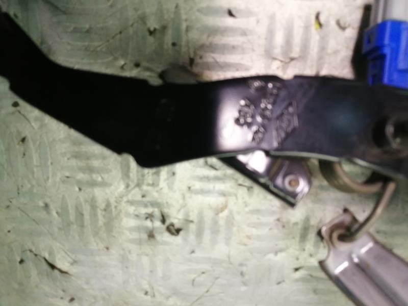 Pedale de frein RENAULT CLIO 3 PHASE 2 Diesel - 1