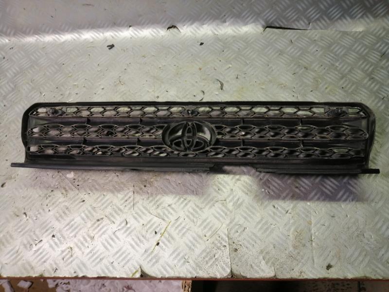 Grille de calandre TOYOTA RAV4 2 PHASE 1 Diesel - 1