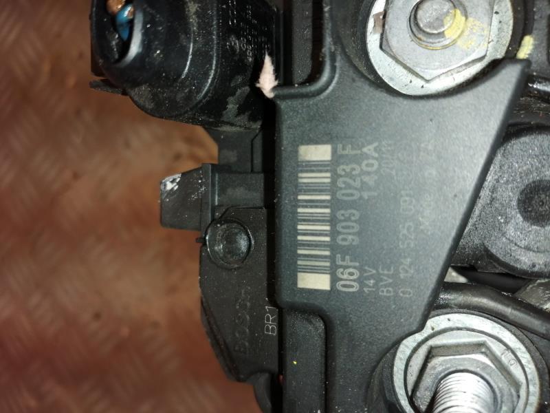 Alternatore VOLKSWAGEN POLO 5 PHASE 1 Diésel - 1