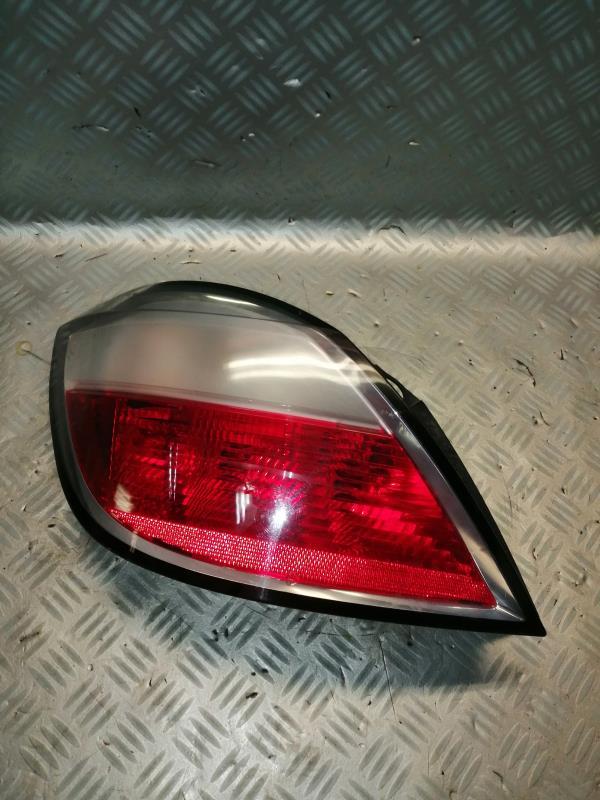 Fanale posteriore principale sinistro (luci) OPEL ASTRA H PHASE 1 Diésel - 1