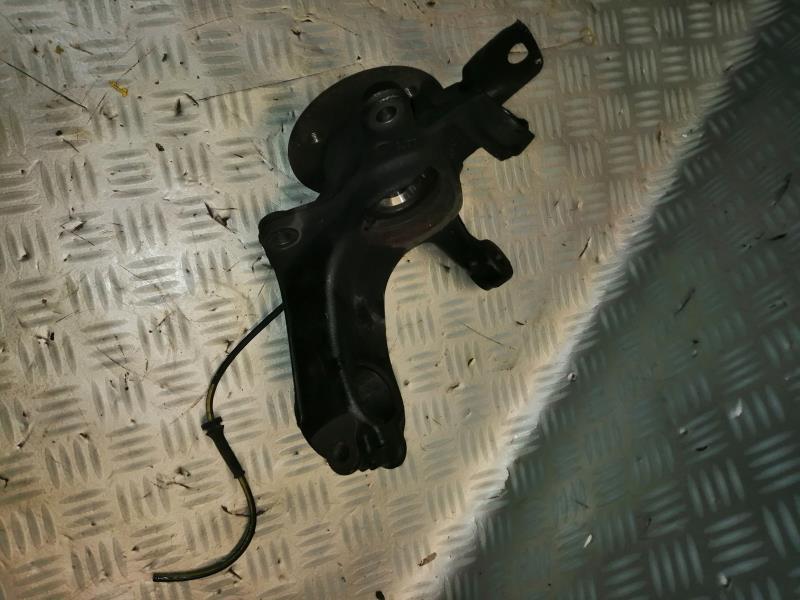Mozzo anteriore sinistro PEUGEOT 108 Gasolina - 1