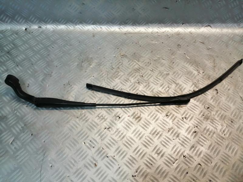 Braccio tergicristallo anteriore sinistro MERCEDES CLASSE B 247 PHASE 1 Diésel - 1