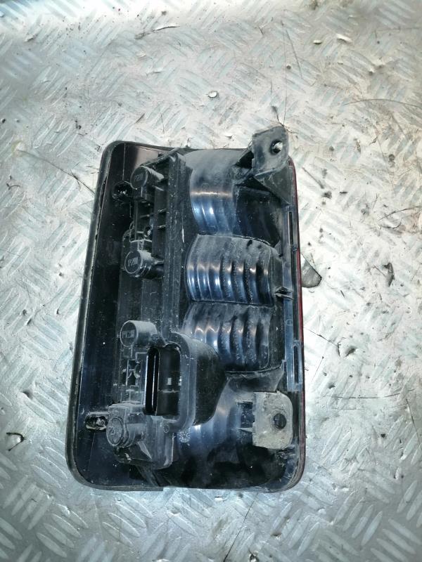 Fanale posteriore principale destro (luci) VOLKSWAGEN CADDY 3 PHASE 1 Diésel - 1